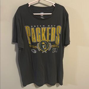 Green Bay Packers NFL Youth T-shirt. Size 13/14